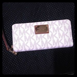 MK purse & wallet